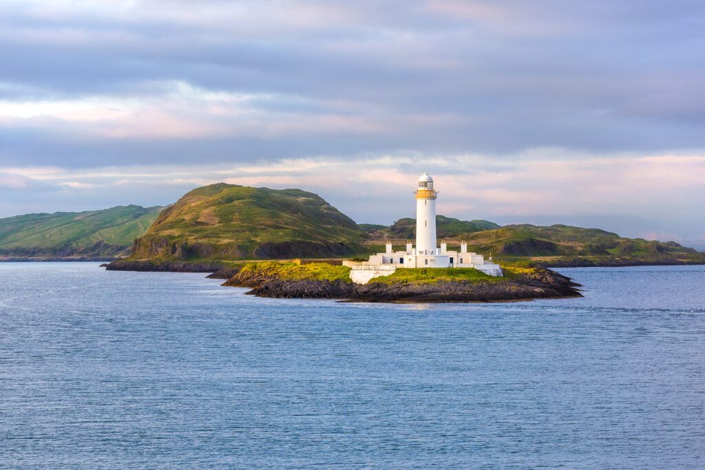 View of Eilean Musdile Lighthouse on Lismore - walks in Oban